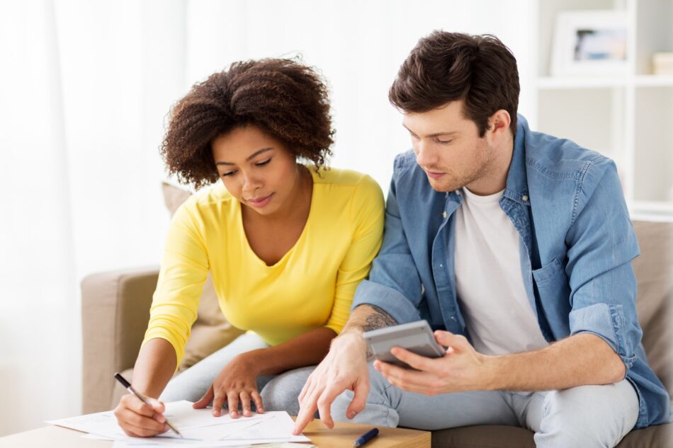 Couple looking at loss settlement options